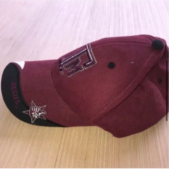 Colosseum Texas A&M Aggies Maroon Baseball Cap - Picture 6 of 11